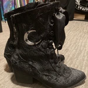 YRU Witchy Lace Boots